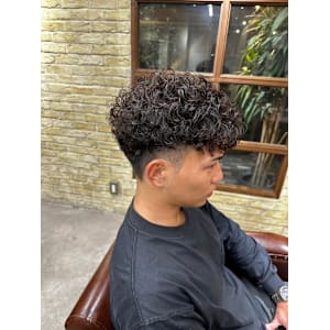 CLUTCH 難波×スタイル