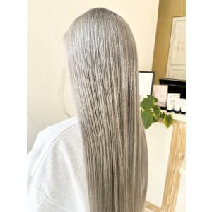 ホワイトブロンド