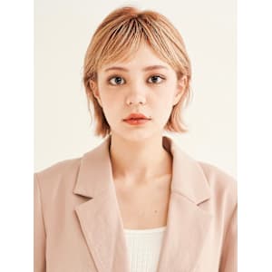 ショートボブ × ハイトーン