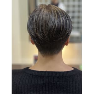 白髪が気になったらおススメハイライト