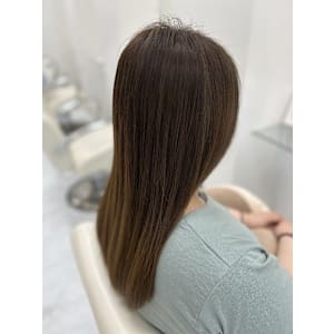 ナチュラルハイライトカラー