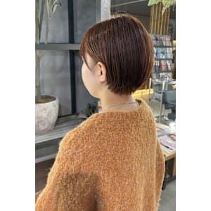 オレンジブラウン／ショートボブ