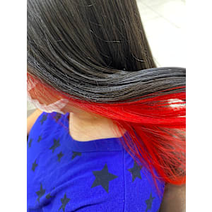 インナーカラー　レッド