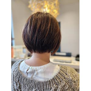 前下がりショートホブ