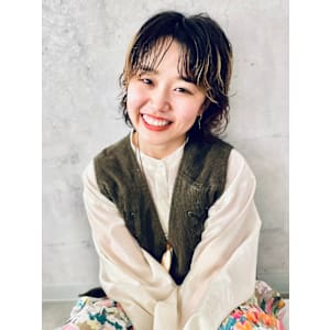 【似合わせ】ウルフパーマ×ハイライト