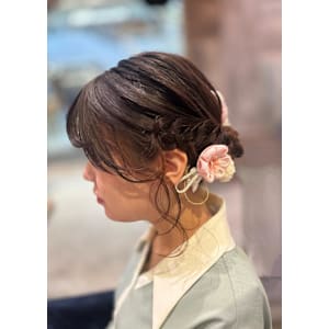 結婚式お呼ばれヘア