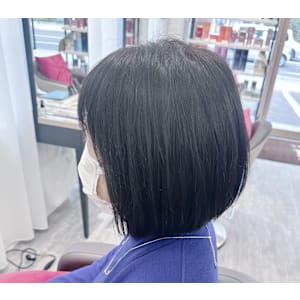 ブラック　前下がりボブ　上品スタイル - u'i by first北四番丁【ウイバイファーストキタヨバンチョウ】掲載中