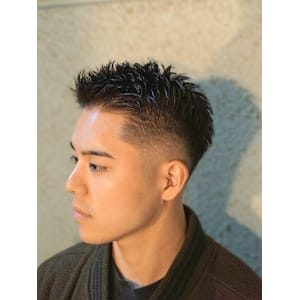 フェード　理容室　バーバー　バーバースタイル　ボウズ　短髪