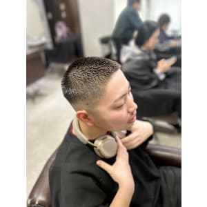 フェードボウズ - GLADGE池袋/ダブルカラー/ブリーチ【グラッジイケブクロダブルカラーブリーチ】掲載中