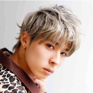 シルバーベージュショートマッシュ