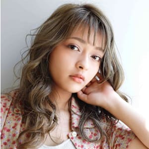 ハイライトグレージュロング