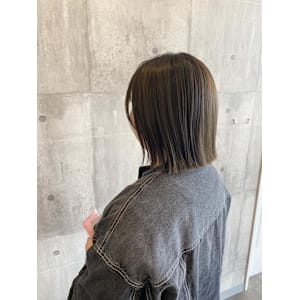 オリーブカラー×ボブ《ARCH CHIAKI》