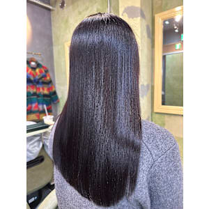 ダークブラウンカラー