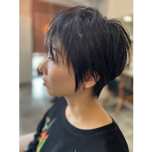 骨格カット　ショート