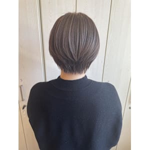 くびれショート/ナチュラルカラー/ブランジュ