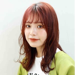 外ハネレイヤーセミロング