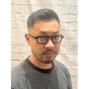 メンズ／ハイフェード／ベリーショート／アップバング