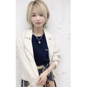 ネオウルフ×ホワイトベージュボブウルフ　ウルフカット