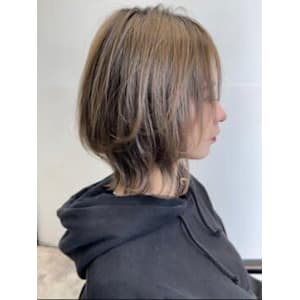 菱形◆シルエットのウルフ　ウルフカット