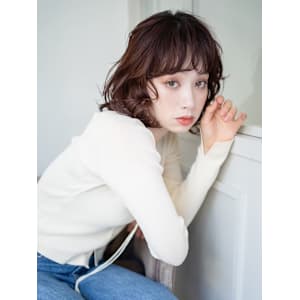 イメチェン外ハネボブ美髪ワイドバングレイヤーショート