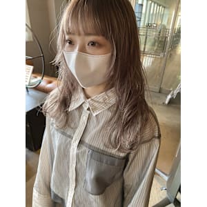 ミルクティーベージュ