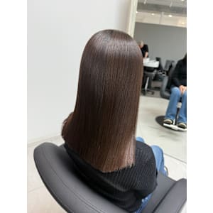 扱いやすさ抜群！✨ナチュラル縮毛矯正