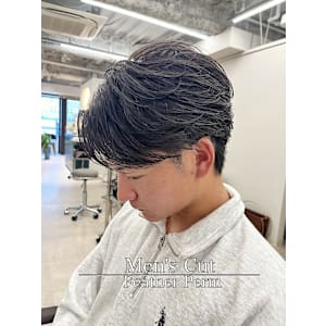 【星野指名】メンズカット/大人気のフェザーパーマ
