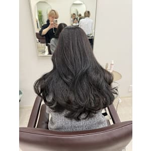 韓国風ダークカラー