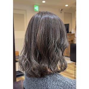 【くびれボブ×透明感グレージュ】