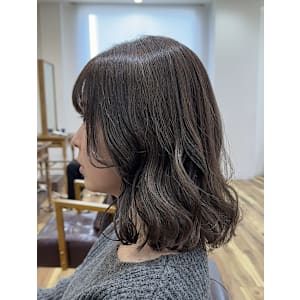 【くびれボブ×透明感グレージュ】