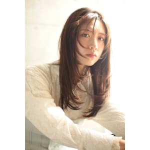 レイヤーロング　髪質改善　フォギーベージュ　代官山　中目黒