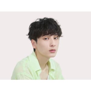 [新宿駅/新宿駅西口/メンズ/メンズカット/ツイストパーマ