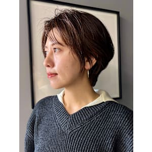 前下がりショート・ボブ/絶壁解消/前髪あり/30代/40代/