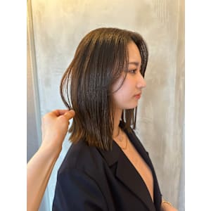 池袋  大人可愛い 切りっぱなし ブラウンベージュ♪