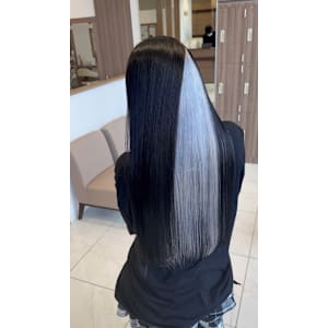 Loe 元町店 × スタイル