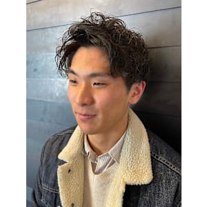 ツイスパ ツーブロック アップバング サイドパート