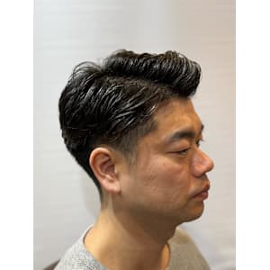 大人ビジネスナチュラルパーマ