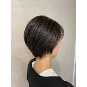 大人ショートボブ