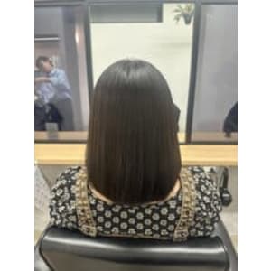 ナチュラルブラウン