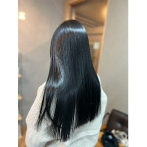 ブルーブラック