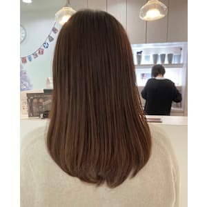 ZELE/AVEDA 浦和パルコ店×スタイル