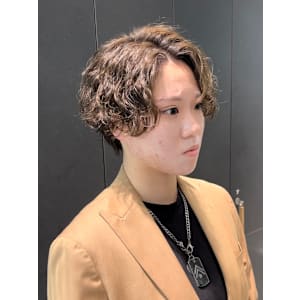【爽太指名限定スタイル】センターパート　波巻きパーマ