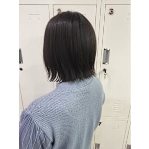 【武藤】重軽切りっぱなしボブ