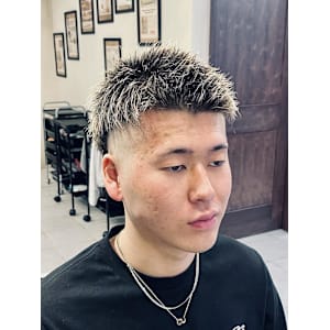 【20代 男性】ロンドンメッシュ風フェード（大宮/バーバー）