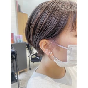 ≪お洒落なデザインカラー≫耳かけショート×インナーラベンダー