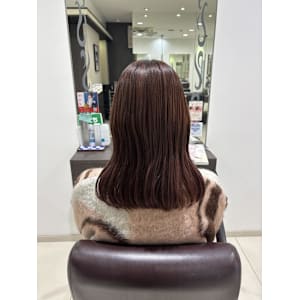 ピンクブラウン