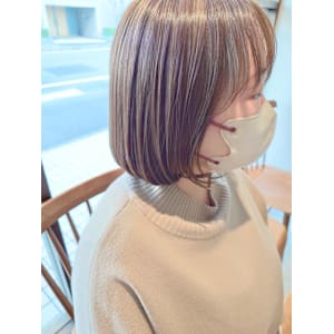 ハイライトベージュ