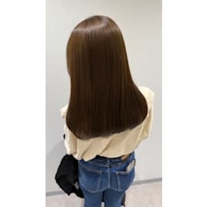 オリーブカラー