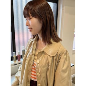 柔らかいオレンジブラウン【坂口恵梨子】