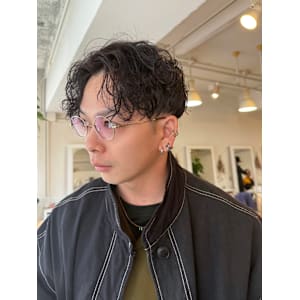 アッシュグレーmixスパイラルパーマ